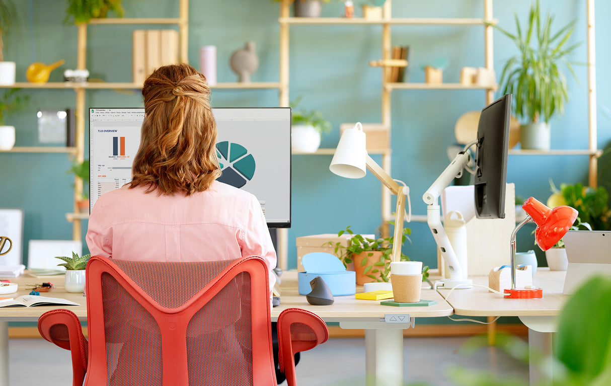 Logitech ERGO K860 Wireless Ergonomic - Tastatur - Nordisk - Sort