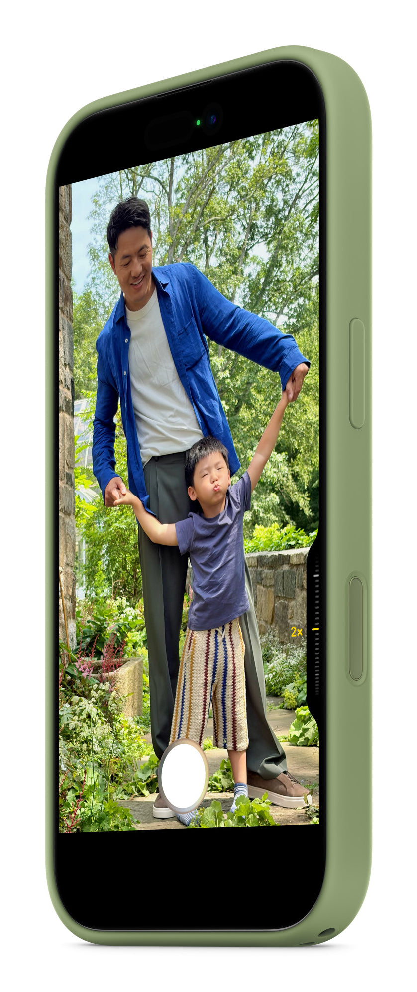 Apple iPhone 17 Silicone Case with MagSafe - Light Moss