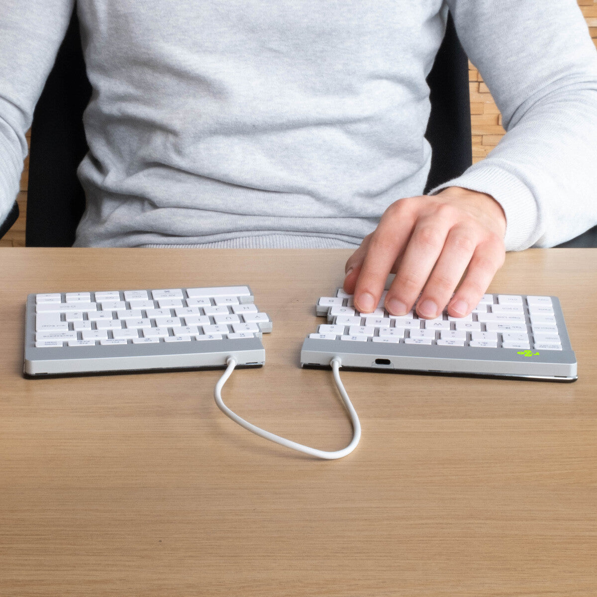 R-Go Tools Ergonomisch toetsenbord R-Go Split Break met pauzesoftware, gesplitst toetsenbord, QWERTY (UK), Bluetooth, wit
