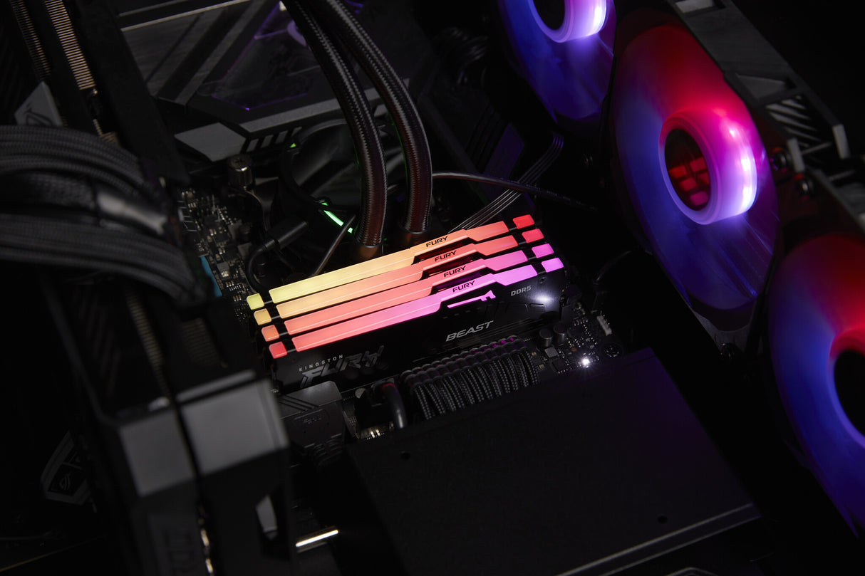 Kingston Technology FURY Beast 16 GB 5600 MT/s DDR5 CL36 DIMM (sæt med 2) RGB EXPO
