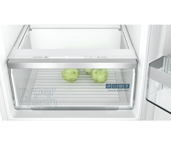 Siemens iQ300 KI87VVFE1 køle-/fryseskab Indbygget 270 L Hvid