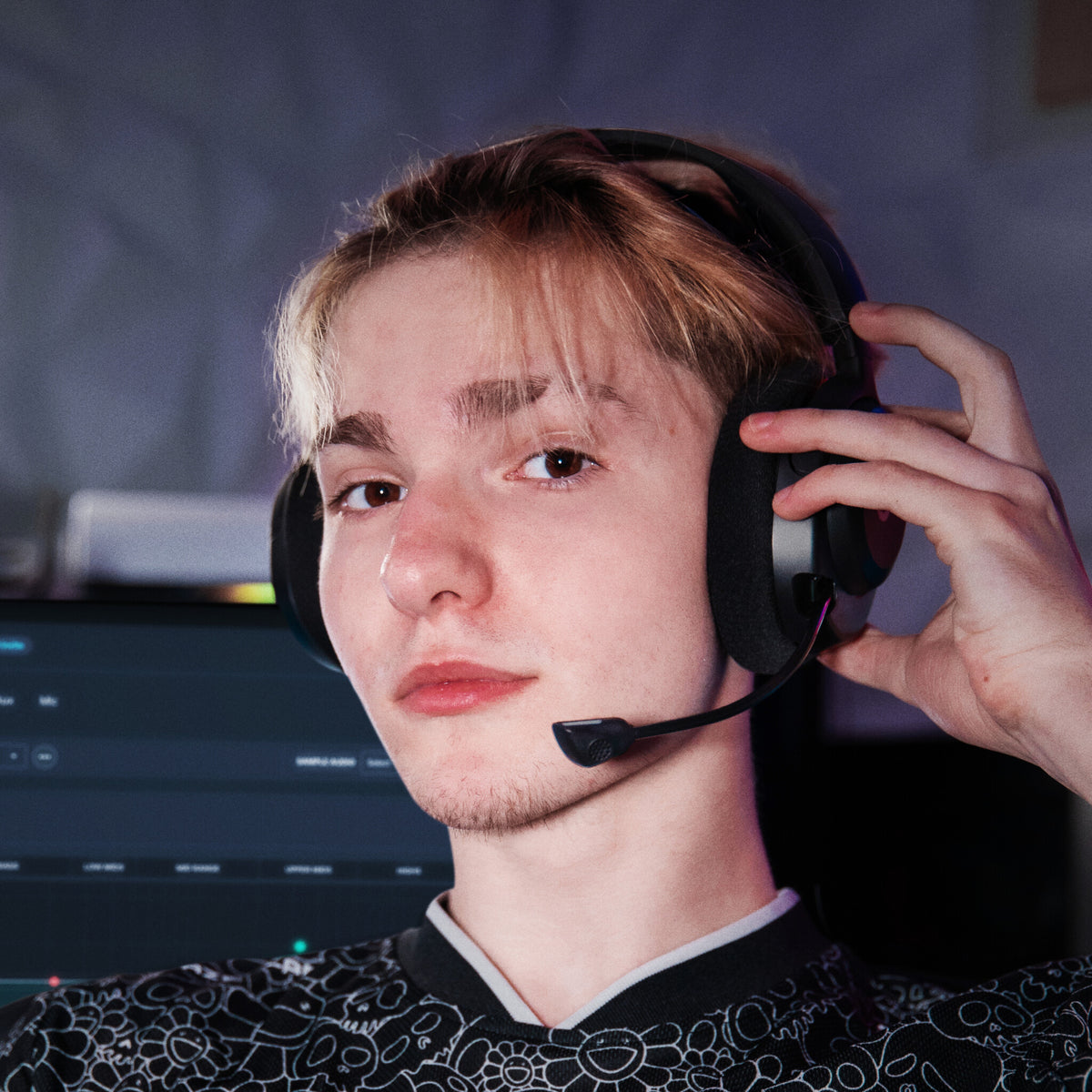 SteelSeries Arctis Nova 5 headset