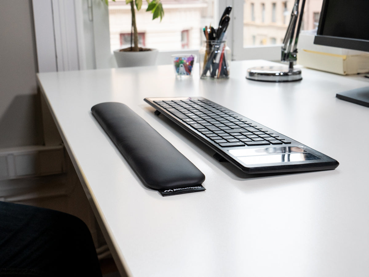 Mousetrapper Wrist Support håndledsstøtte Imiteret læder Sort