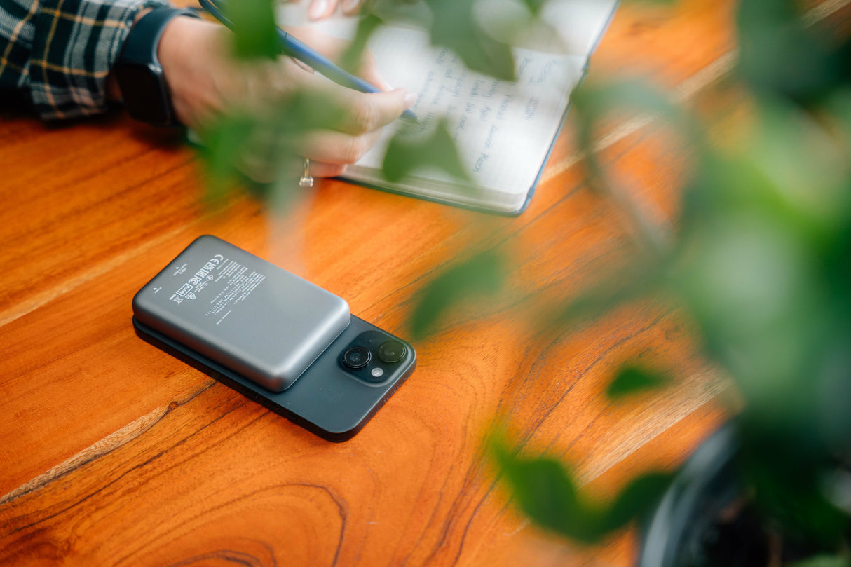 Verbatim Charge 'n' Go Lithium polymer (LiPo) 10000 mAh Trådløs opladning Grå