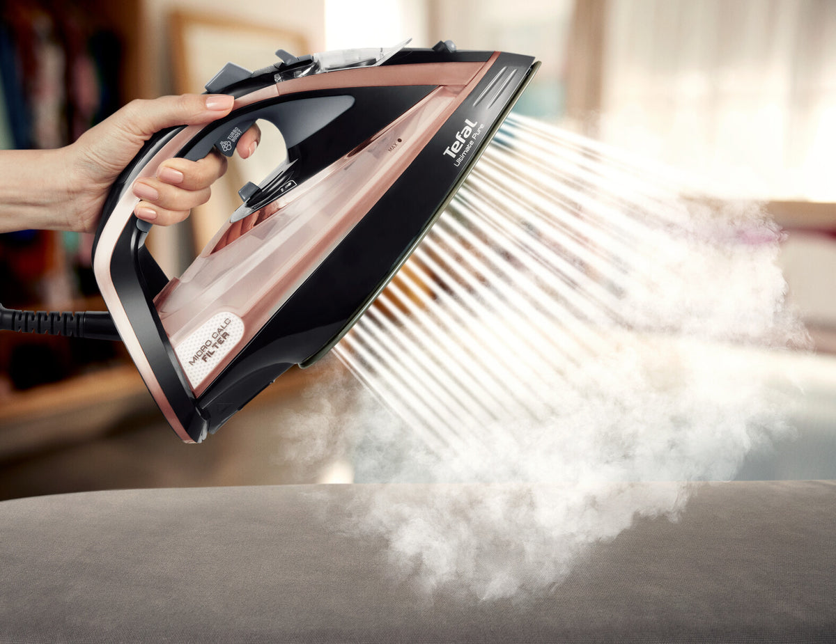Tefal Ultimate Pure FV9845 Tør & dampstrygejern Durilium autoclean strygesål 3100 W Sort, Kobberfarve