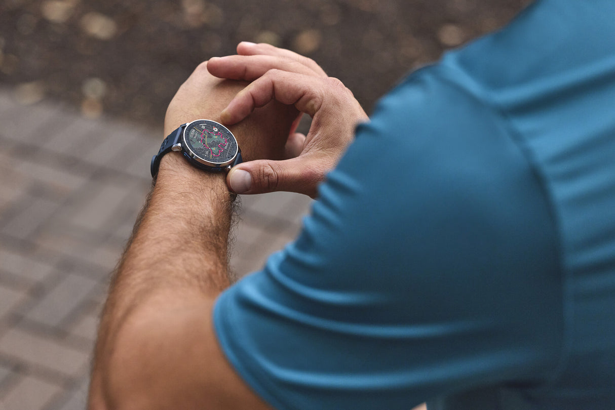 Amazfit W2558GL2N Smartwatch og sportsur 3,35 cm (1.32") AMOLED Digital 466 x 466 pixel Berøringsskærm Sølv GPS (satellit)