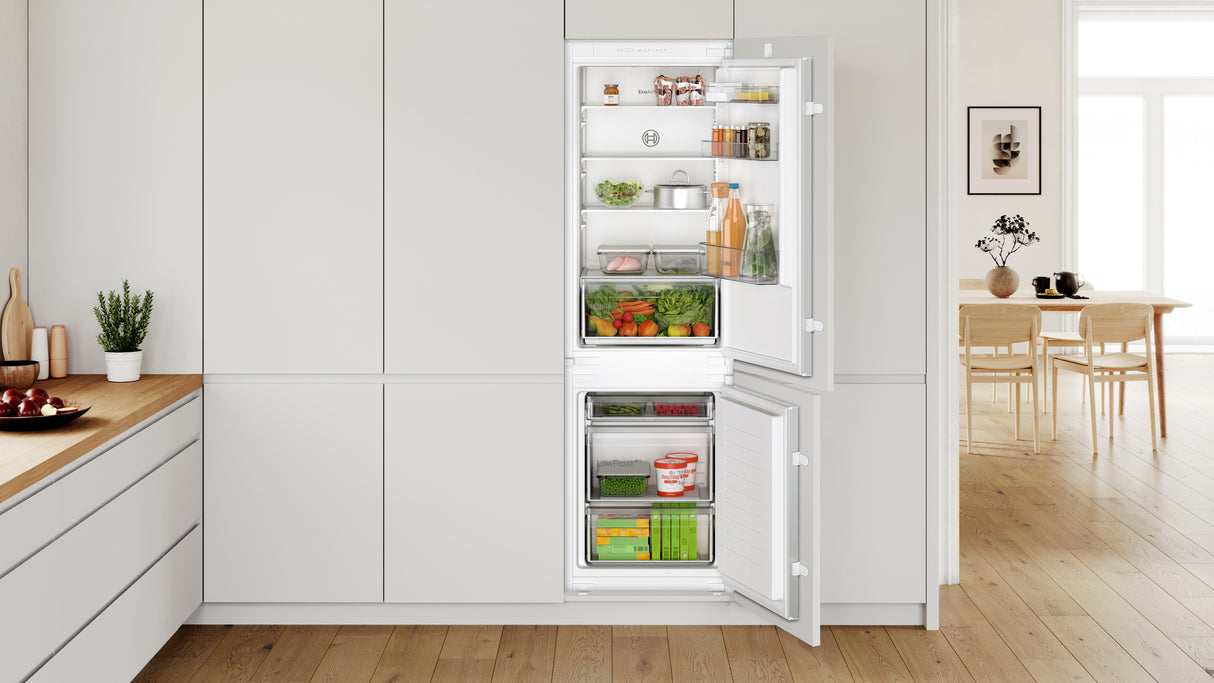 Bosch KIV86NSE0 integrerbart kølefryseskab
