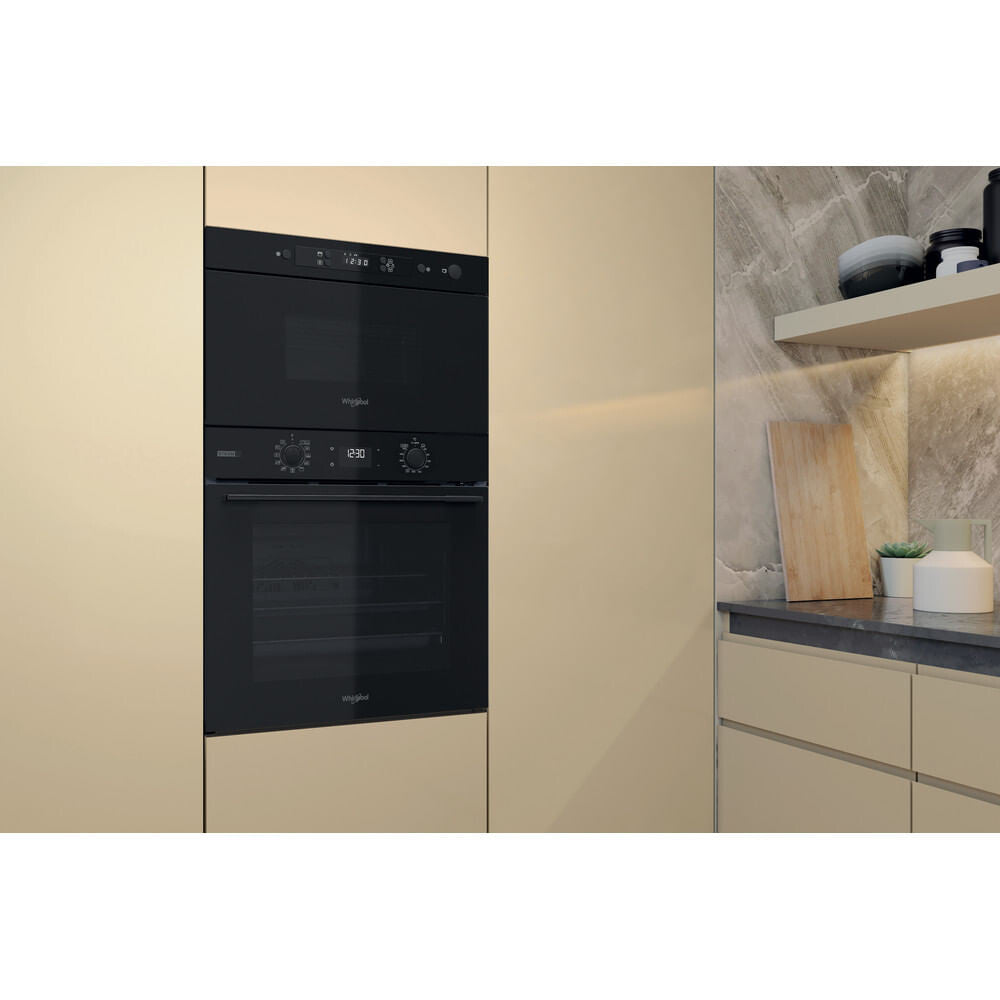 Whirlpool MBNA900B Sort Solo mikroovn Indbygget 22 L 750 W