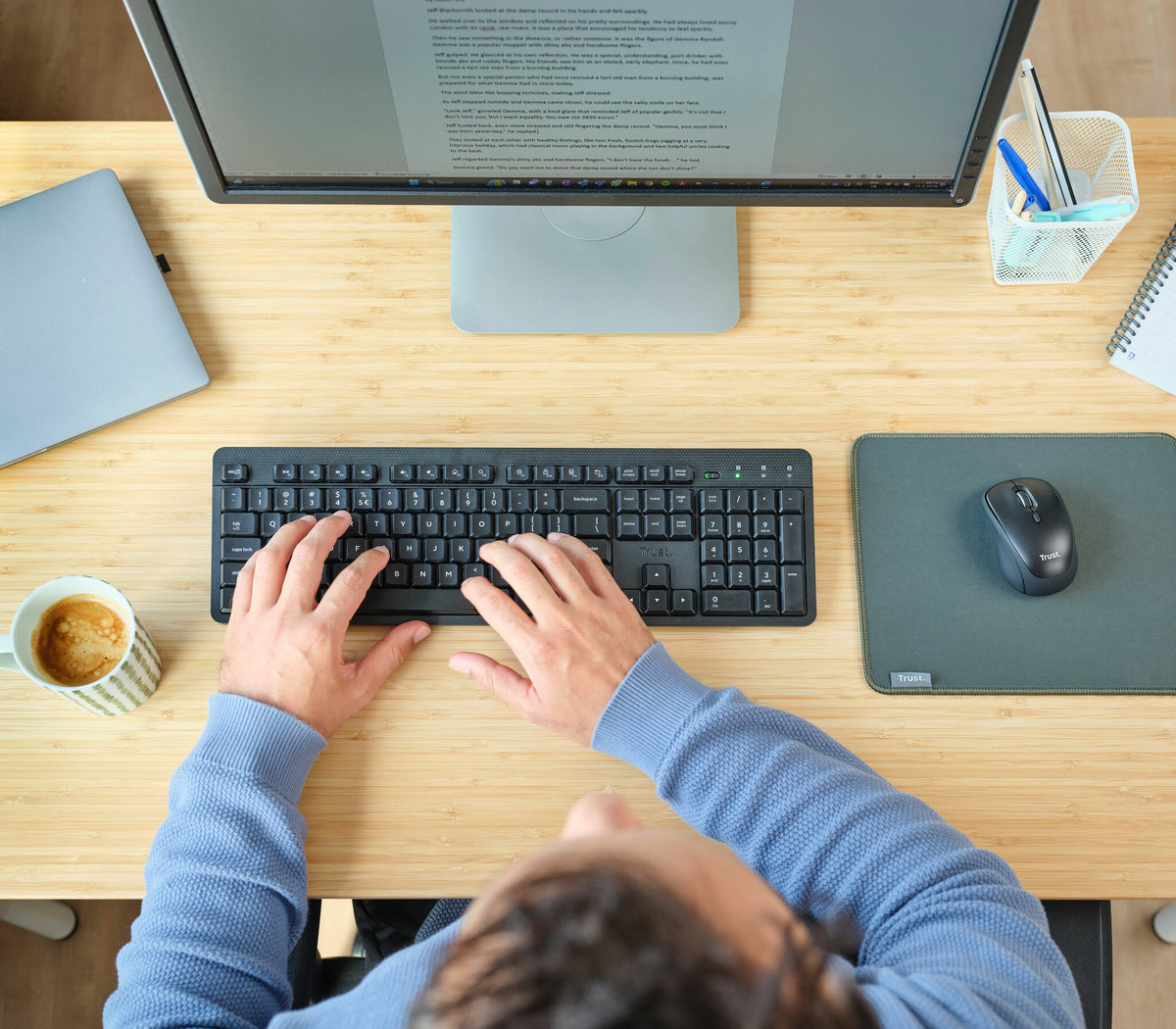 Trust Ody II tastatur Mus inkluderet Kontor RF trådløst QWERTY Nordisk Sort