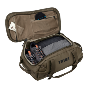 Thule Chasm 30L rejsetaske. Mørk khaki