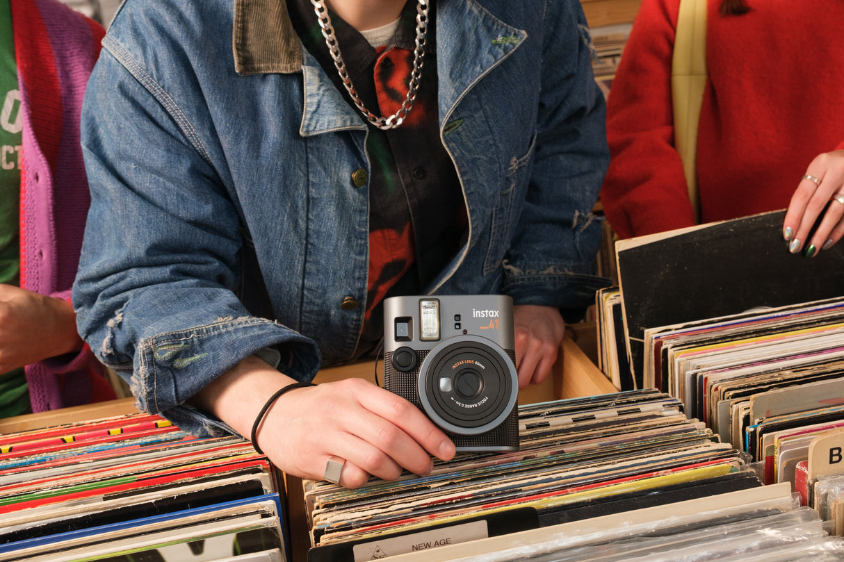 INSTAX Mini 41. Sort