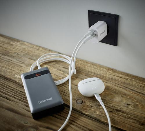 Intenso POWER ADAPTER USB-A/USB-C/7803012 Universel Hvid Vekselstrøm Hurtig opladning Indendørs