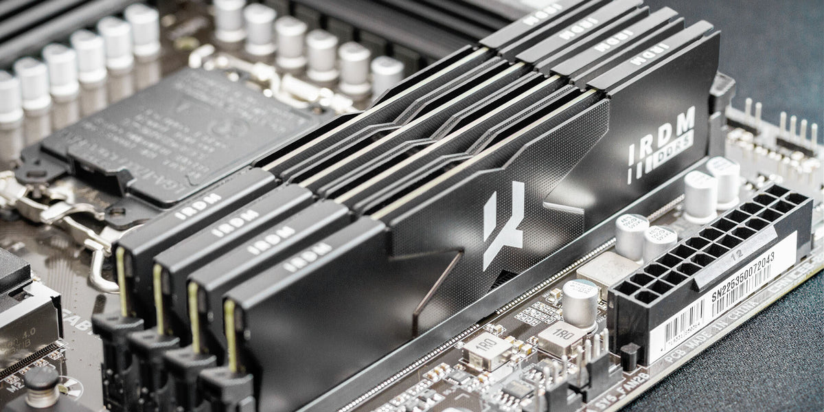 Memory DDR5 IRDM 32GB(2*16GB)/8000 CL36 black