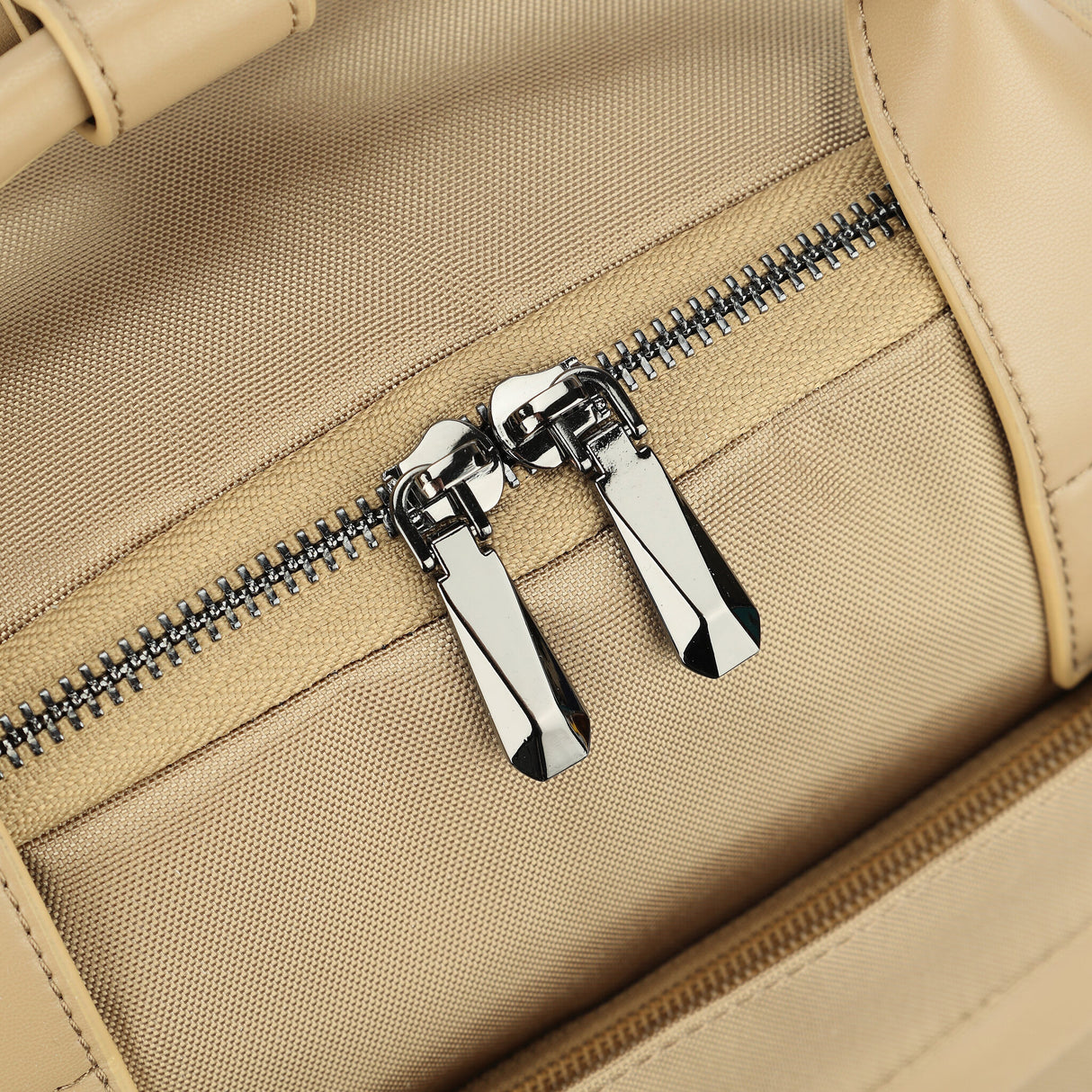 Golla 601676 taske og etui til laptop 40,6 cm (16") Rygsæk Cappuccino