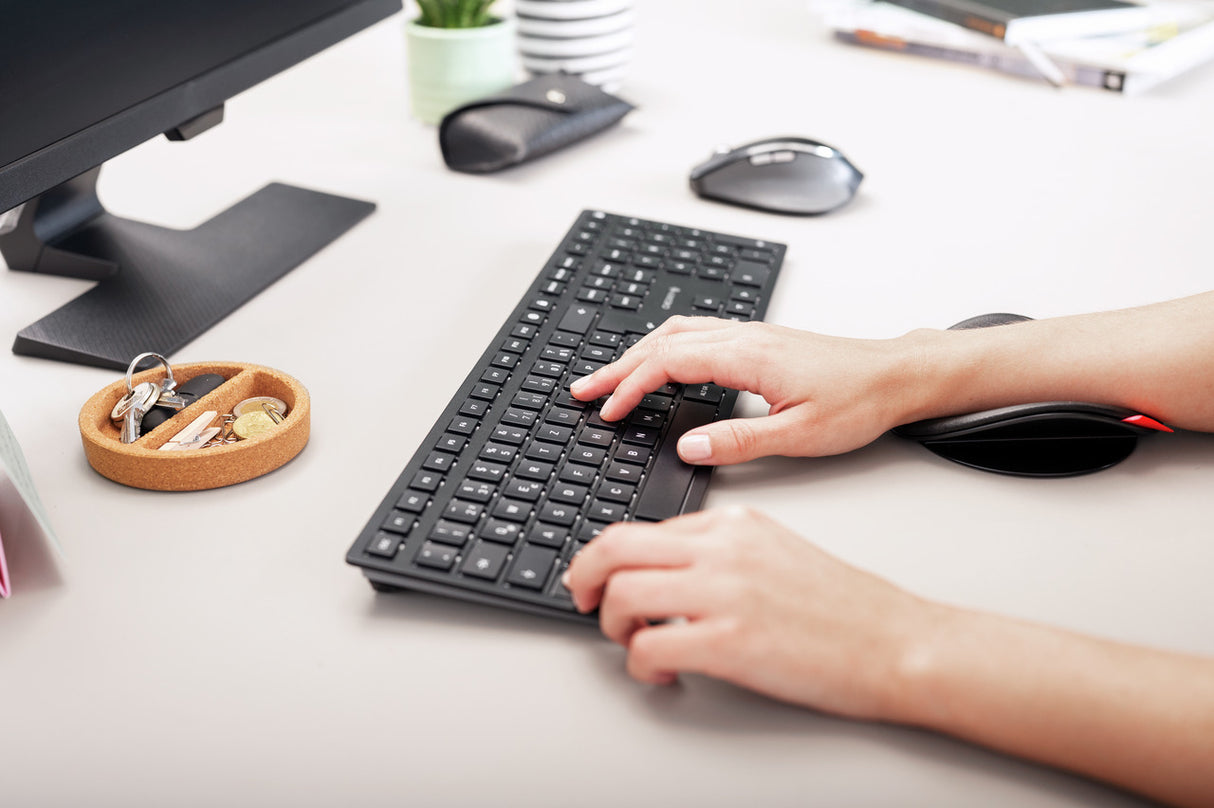 CHERRY KW 9100 SLIM tastatur Universel RF trådløs + Bluetooth QWERTY Nordisk Sort