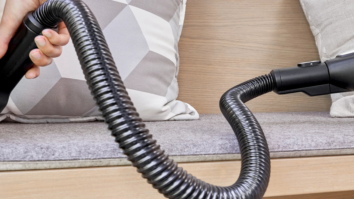 Bosch BCS711PET stav støvsuger & elektrisk kost Stick vakuum Batteri Dry Poseløs 0,3 L Sort, Rød 3 At