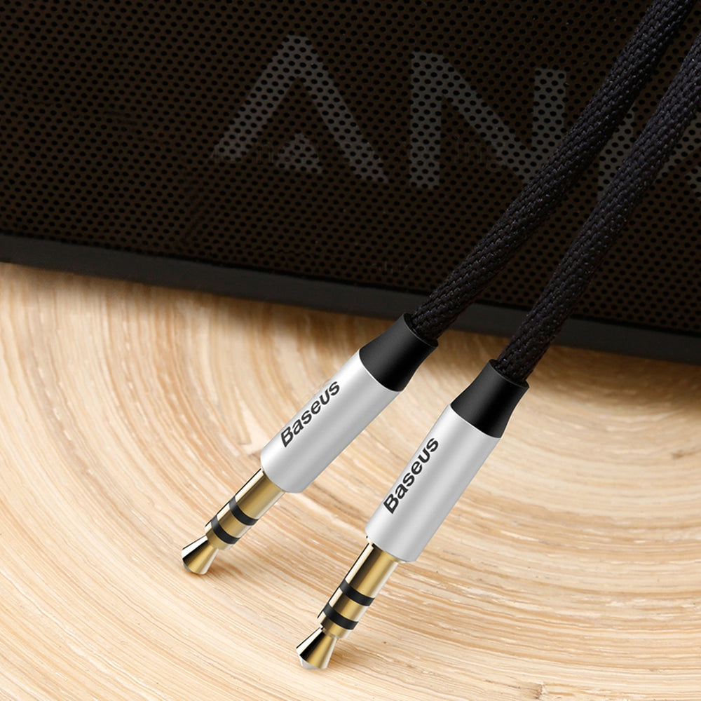 Baseus Yiven M30 stereo AUX 3,5 mm lydkabel mandlig mini jack 1m sølv-sort (CAM30-BS1)