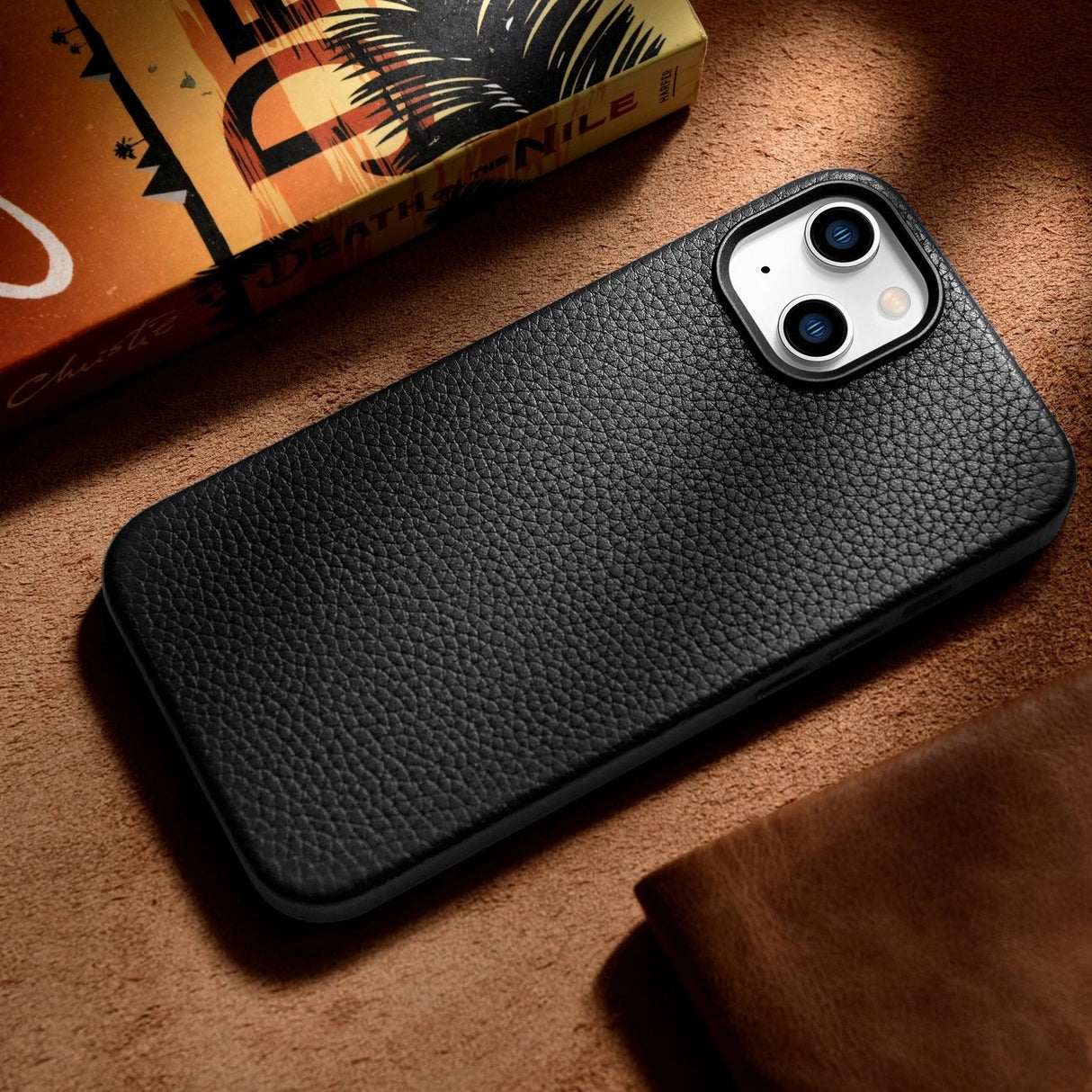 iCarer Litchi Premium Ledder Case iPhone 14 Magnetisk Ledder Case med MagSafe Black (WMI14220709-BK)