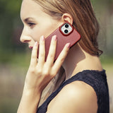 iCarer CE Oil Wax Premium Leather Folio Case iPhone 14 Plus Magnetisk Flip Leather Folio Case MagSafe Red (AKI14220707-RD)