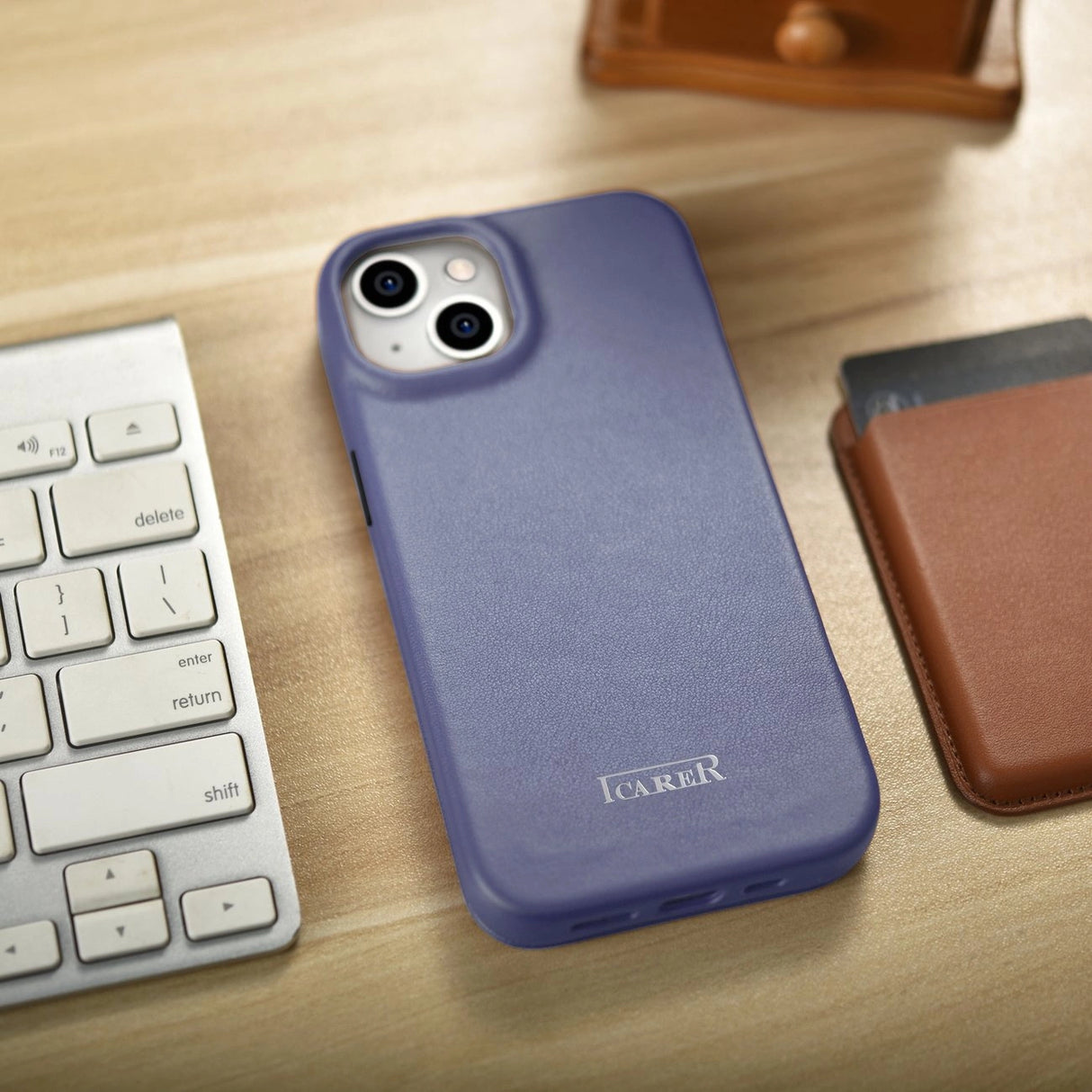 iCarer CE Premium læder Folio Case iPhone 14 Plus Magnetisk Flip læder Folio Case MagSafe Light Purple (WMI14220715-LP)