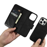 iCarer Oil Wax Wallet Case 2in1 Cover iPhone 14 Pro Læder Flip Cover Anti-RFID sort (WMI14220722-BK)