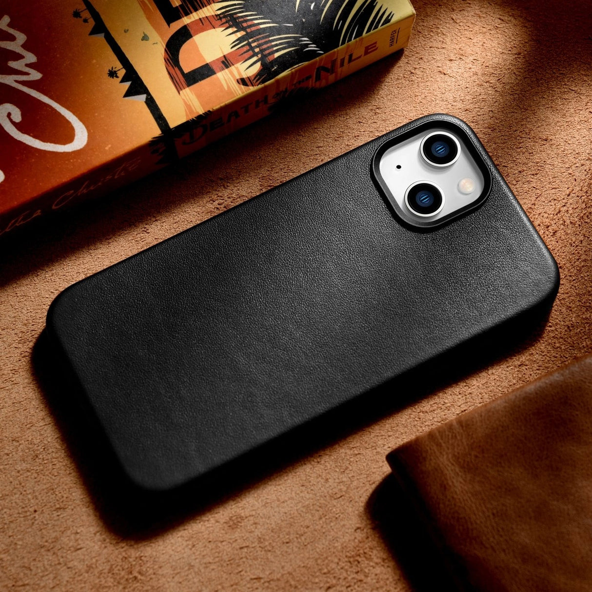 iCarer Case Læderomslag til iPhone 14 Plus ægte læderhylster sort (kompatibel med MagSafe)