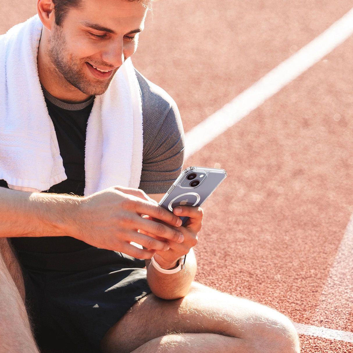 Dux Ducis Clin magnetisk case til iPhone 14 Plus kompatibel med MagSafe transparent