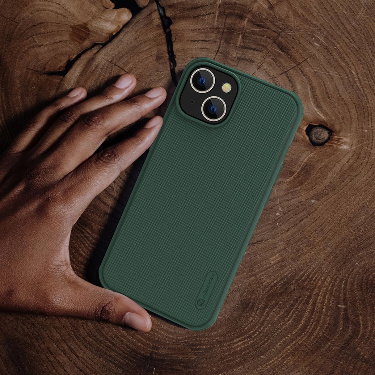 Nillkin Super Frosted Shield Pro-hylster til iPhone 14 Plus bagdæk grøn
