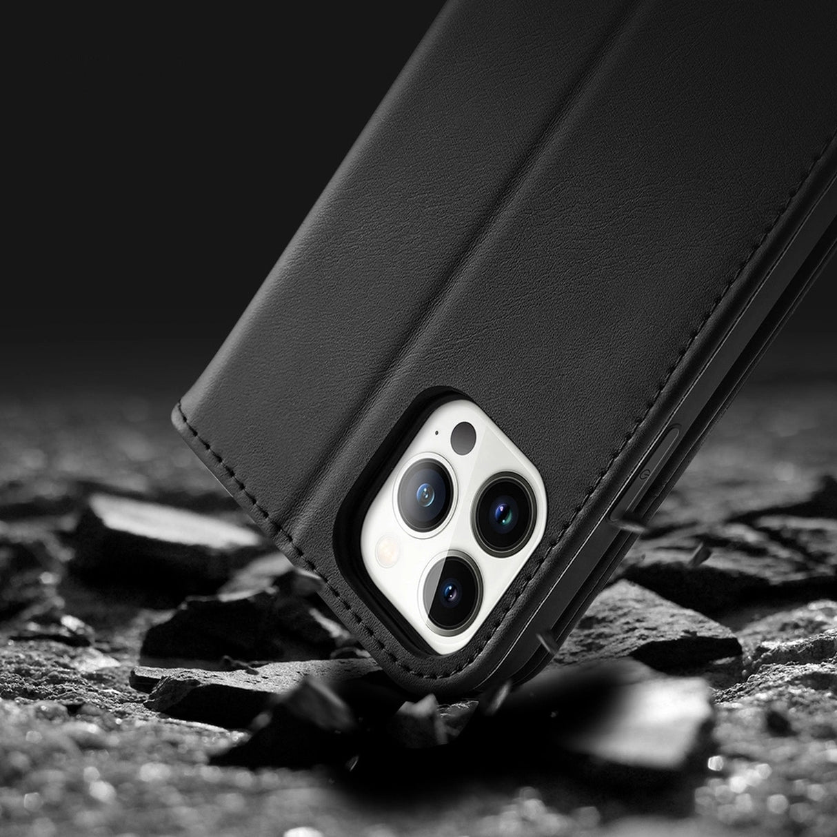 Dux Ducis Hivo Læder Flip Cover Ægte læder Wallet til kort og dokumenter iPhone 14 Pro Max Black