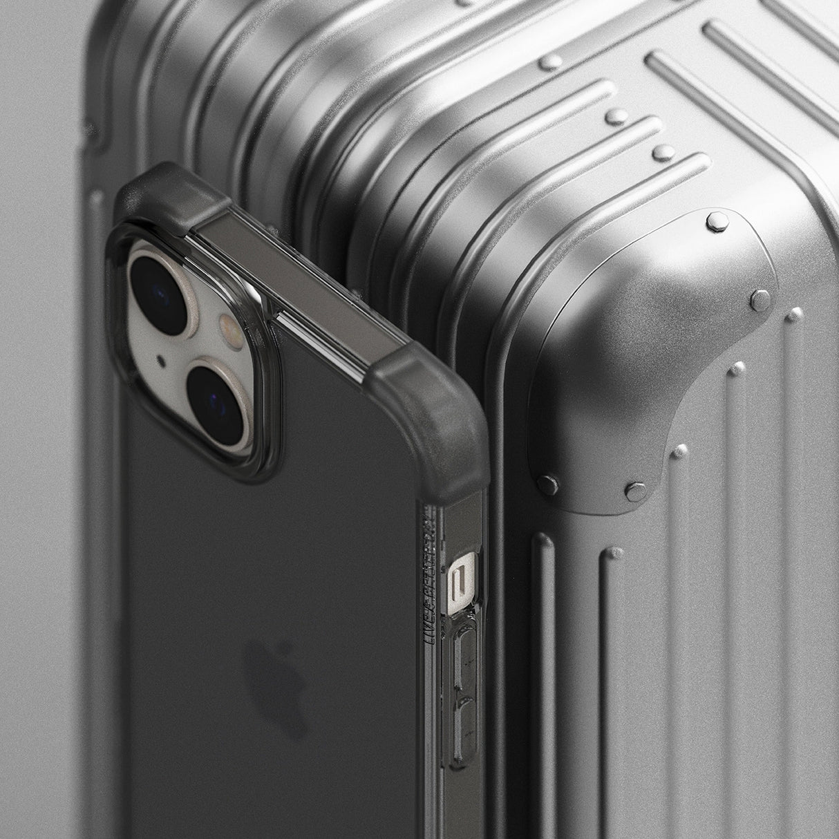 Ringke Fusion Bumper Case til iPhone 14 Plus grå
