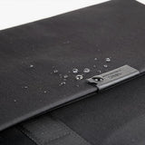 Uniq Stockholm taske til en 16" laptop - blå