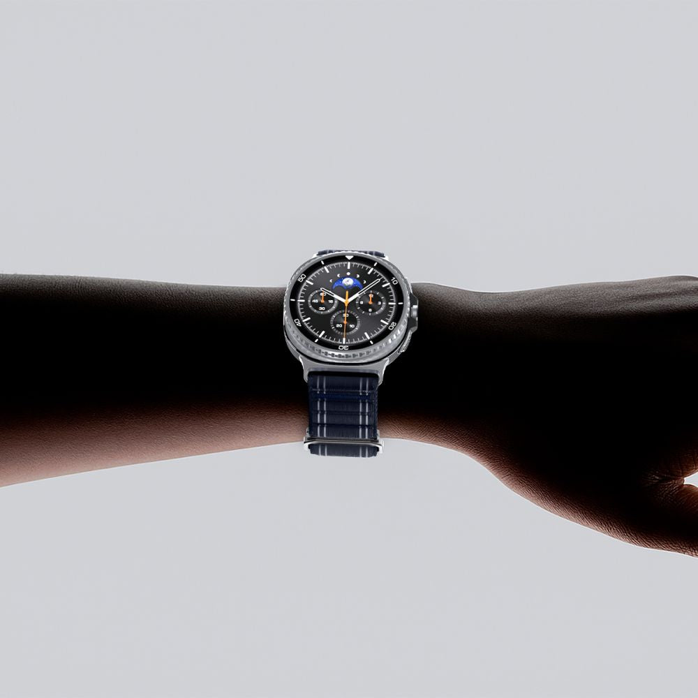 Spigen Wbf0 Band Til Samsung Galaxy Watch 8 / 9 / Classic (40 / 44 / 46 Mm) Marineblå