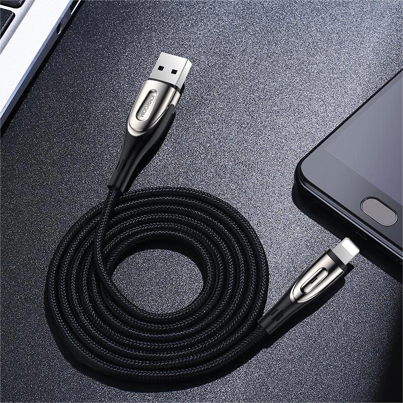 Joyroom Sharp Series S-M411 USB-A / Lightning 3A-kabel 1,2 m med opladningsindikator - sort