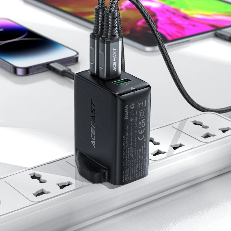 Acefast oplader GaN 65W 3 porte (1xUSB, 2xUSB C PD) UK stik hvid (A44)