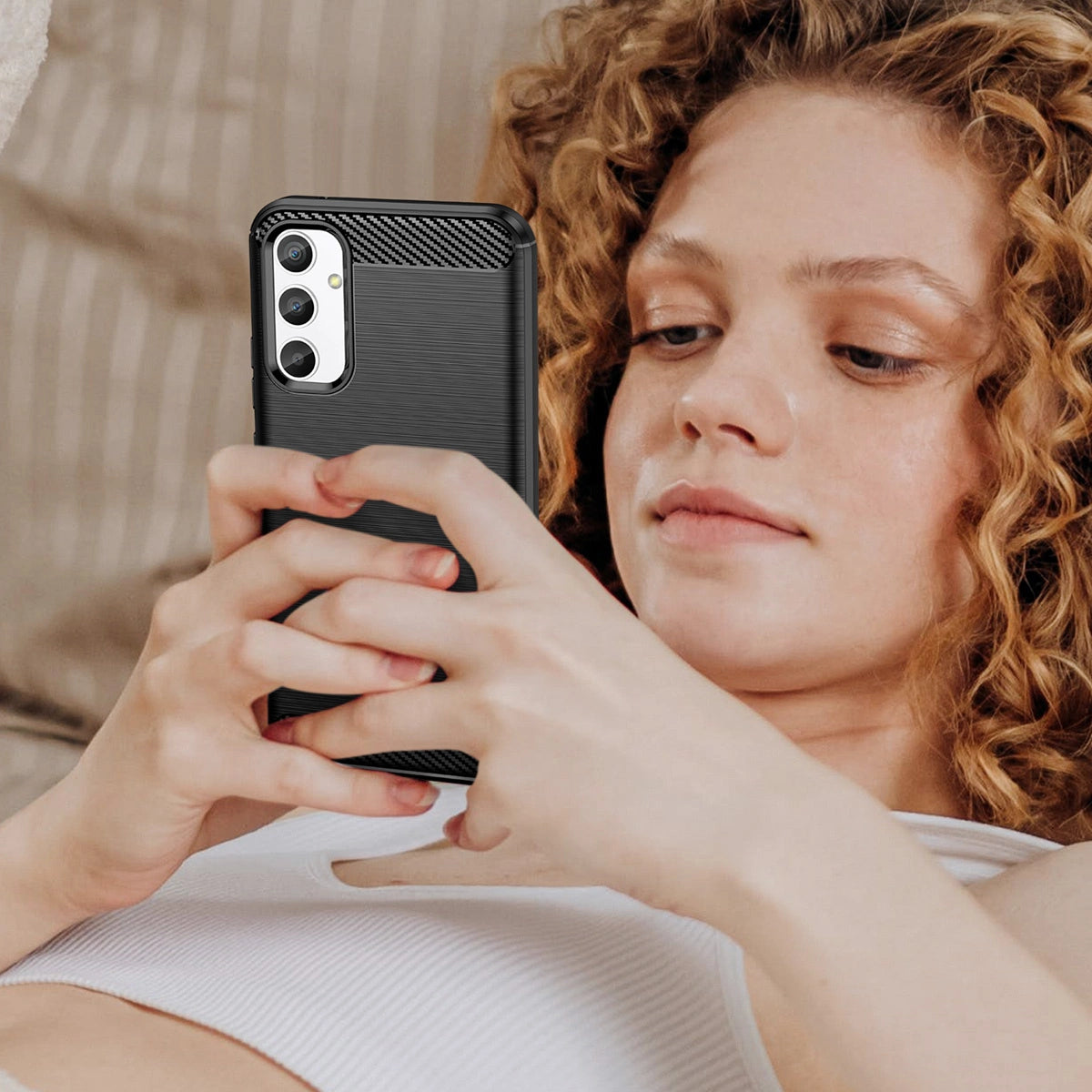 Carbon Case til Realme 10 Pro med fleksibelt silikon carbon cover sort