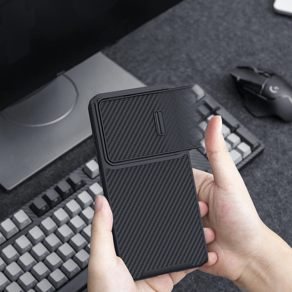 Nillkin Syntetisk Fiber S Case til Samsung Galaxy S23+, kamera cover, sort