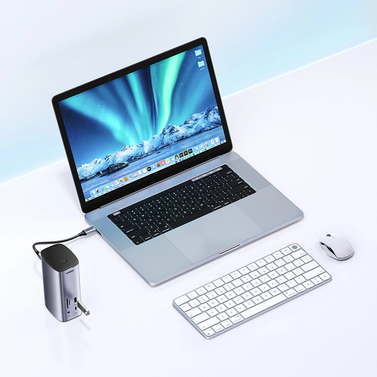 Ugreen Multifunction HUB 12in1 USB C USB HDMI DP RJ45 AUX SD TF grå (CM555)