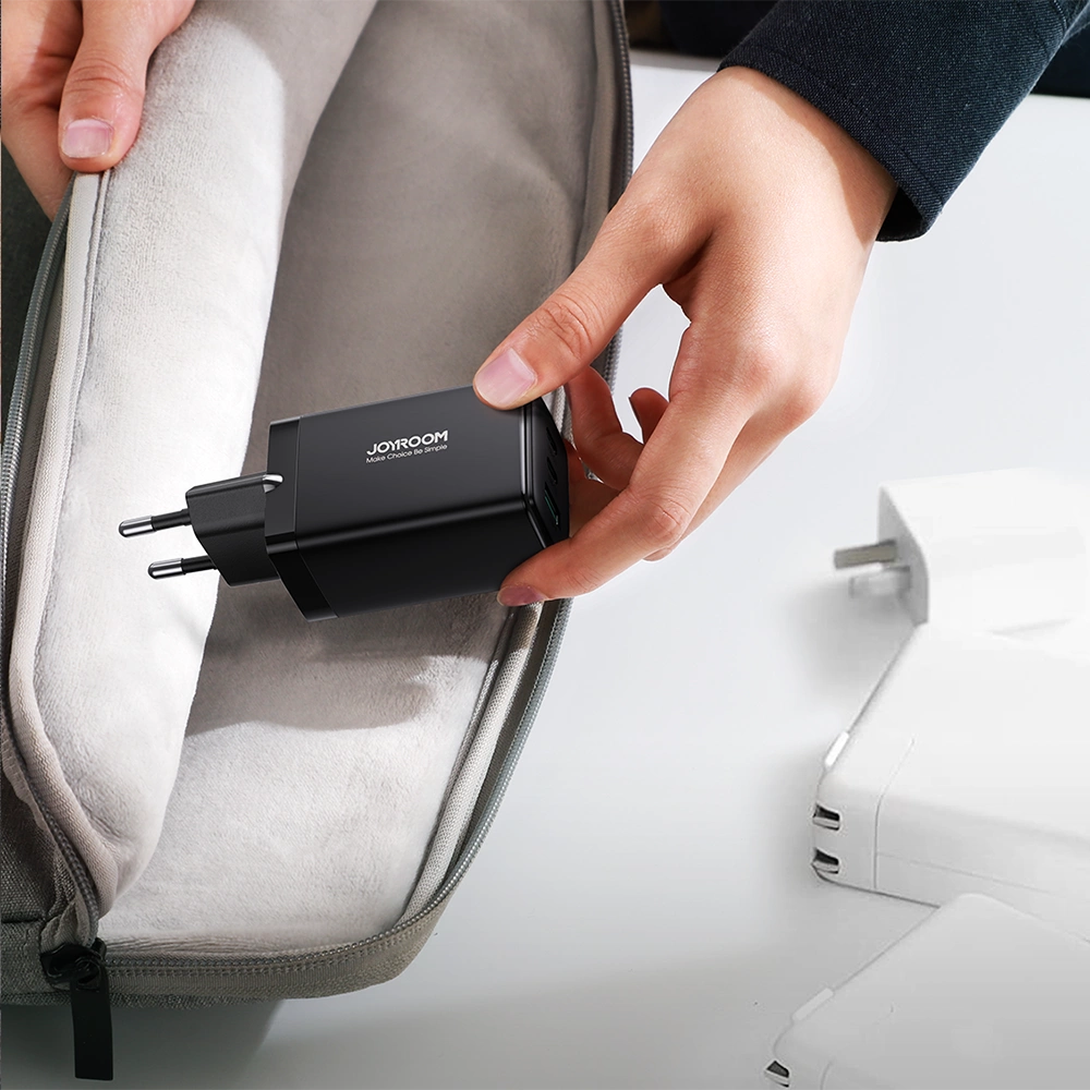 Joyroom hurtig GaN oplader 65W USB-A, 2x USB-C sort + USB-C - USB-C kabel 100W 1,2m (TCG01)