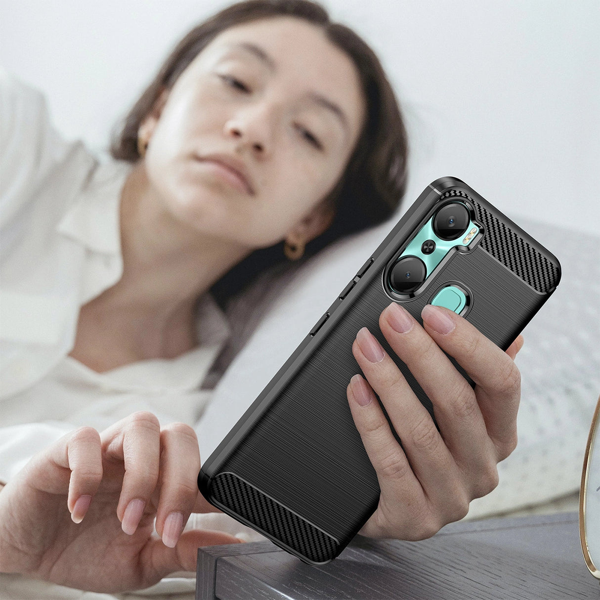 Carbon Case til Infinix Hot 12 Pro med fleksibelt silikone carbon cover sort