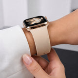 Tech Protect Silikone Apple Watch 8 / 9 / 10 / 11 / 12 / Se (40 / 41 / 42 Mm) Valnød