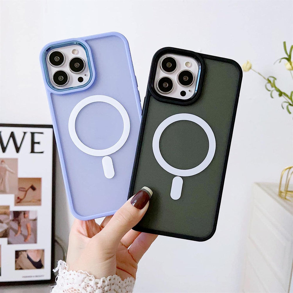 Magnetisk farve Matte Case til iPhone 15 Pro Max - sort