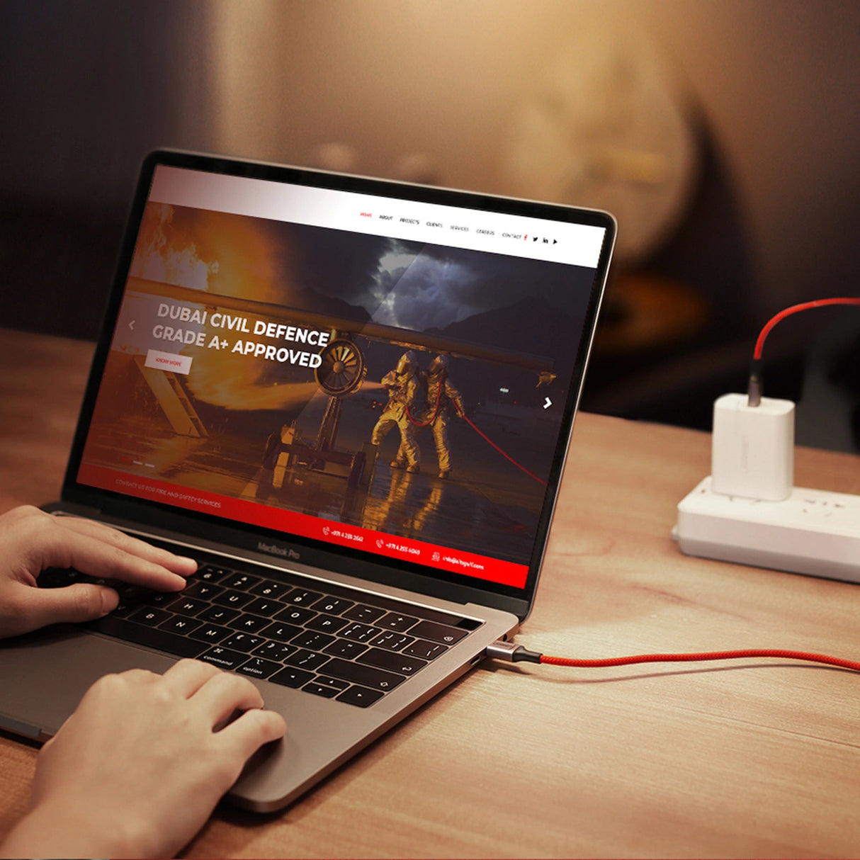 Grøn US294 USB-C - USB-C 3A 480Mb/s kabel 1m - rød
