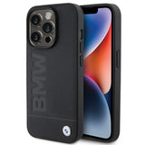 BMW MagSafe læder Hot Stamp case til iPhone 15 Pro - sort