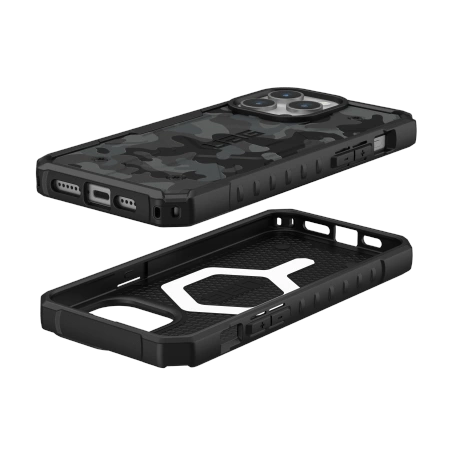 UAG Pathfinder MagSafe case til iPhone 15 Pro Max - sort camouflage