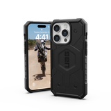 UAG Pathfinder MagSafe-fodral til iPhone 15 Pro - sort