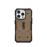 UAG Pathfinder MagSafe-fodral til iPhone 15 Pro - brun
