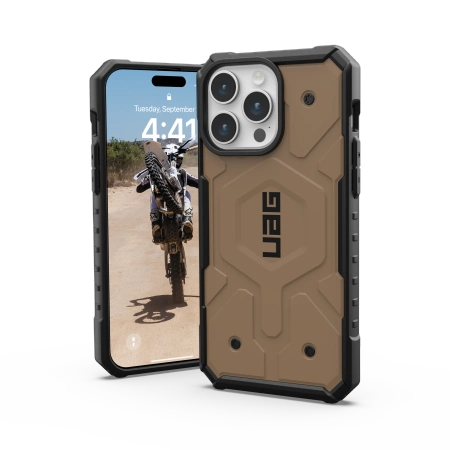UAG Pathfinder MagSafe-fodral til iPhone 15 Pro Max - brun