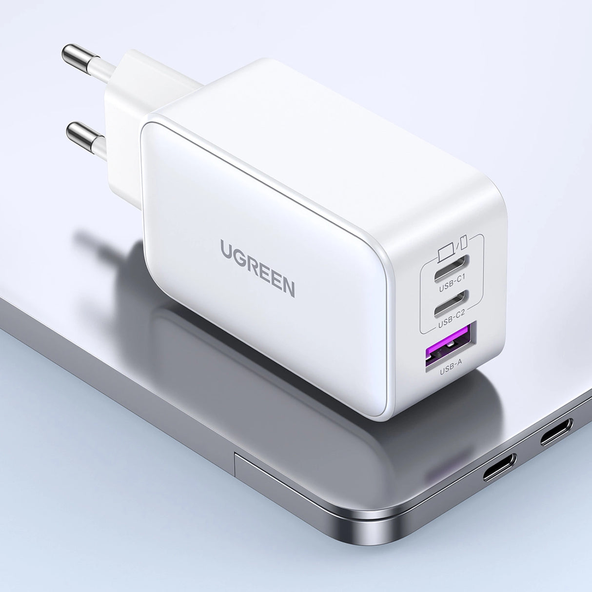 Ugreen CD244 65W USB-A / 2x USB-C GaN hurtigoplader - hvid
