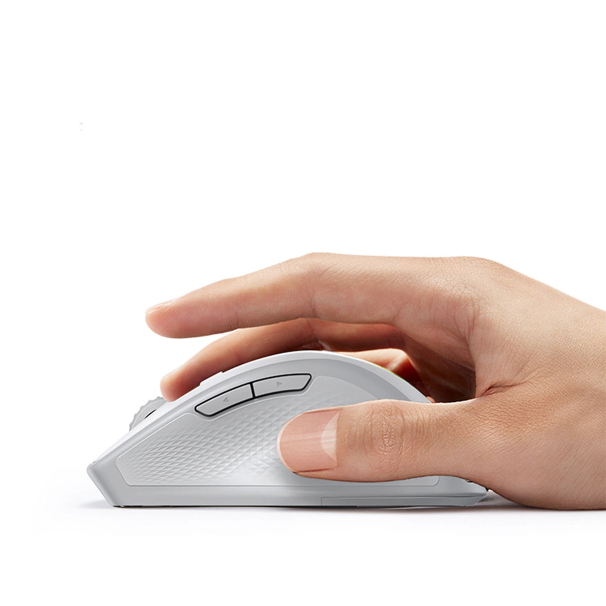Ugreen MU101 ergonomisk trådløs mus Bluetooth / 2,4 GHz - hvid