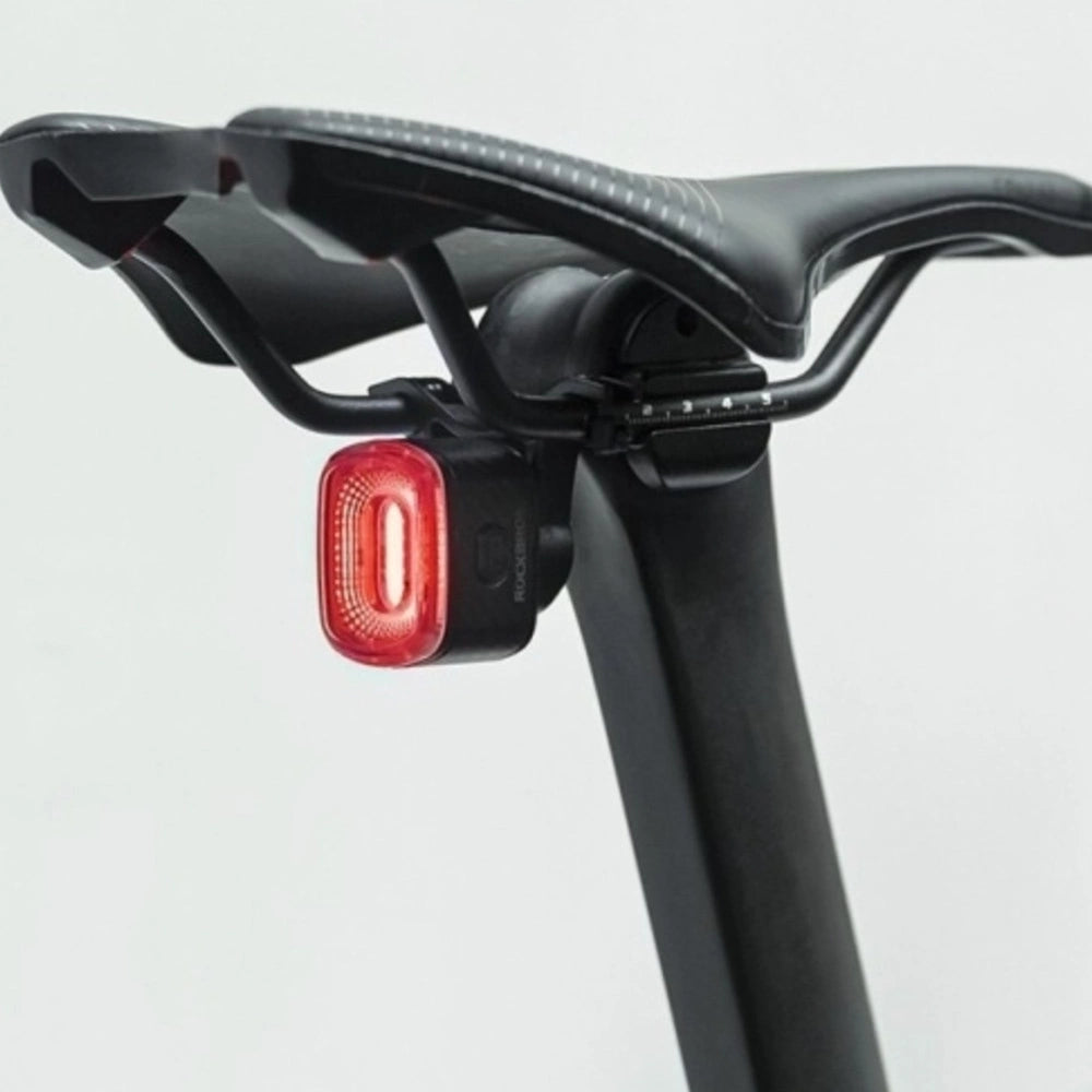 Rockbros Q2S LED-baglys med smart stop-system + USB-C - USB-A-kabel - sort
